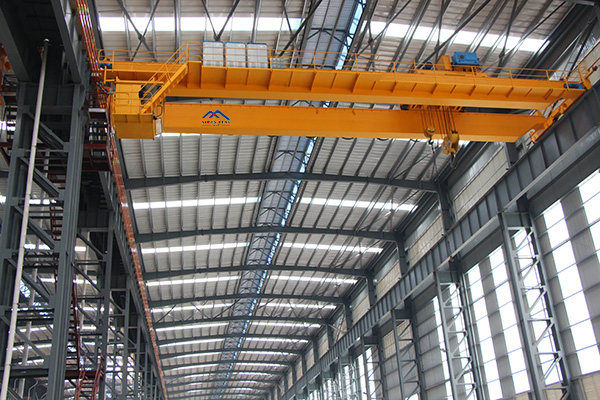 雄峰雙梁起重機(jī)廠家